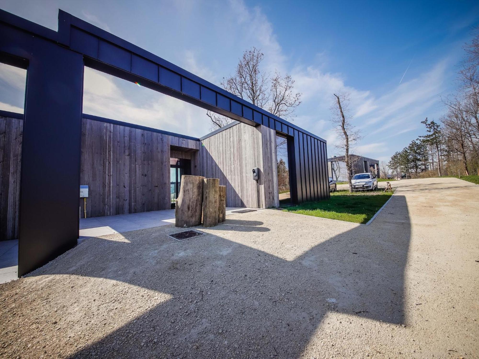 Maison Heurelijk Modern Finished Near Somme-Leuze Villa Exterior photo